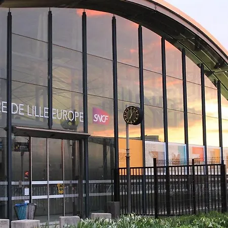 Equipped With Terrace Tourcoing