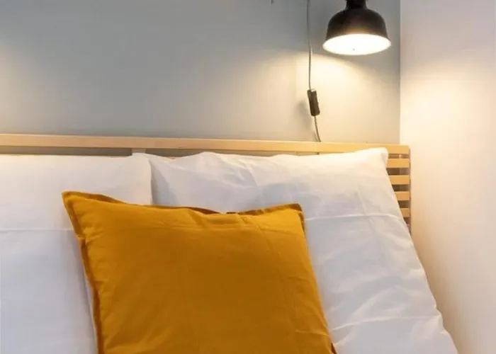 Equipped With Terrace Apartment *